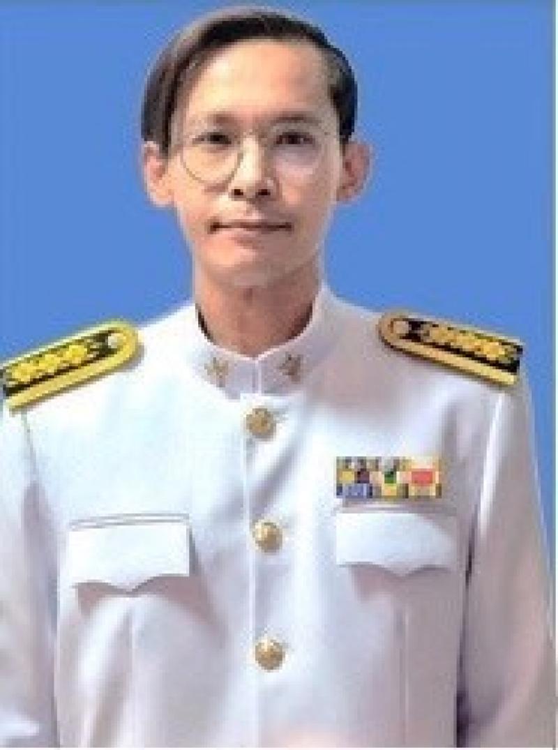 นายแพทย์จีรยุทธ    ใจเขียนดี