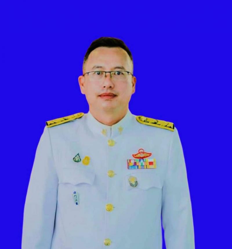 นายณประวีร์    ณัฐวรศาสตร์	